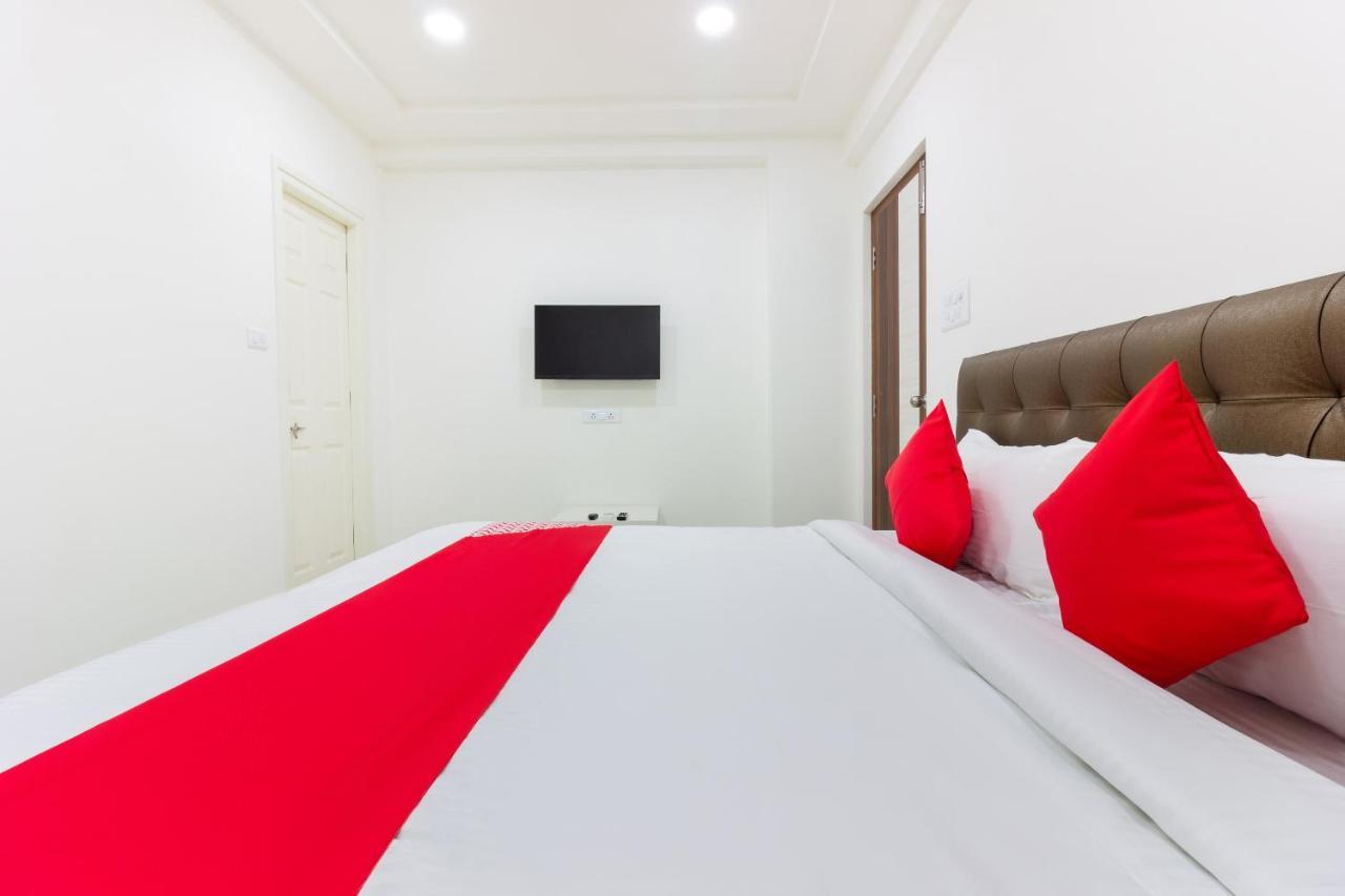Super Hotel O Qualia Inn Kondapur Near Botanical Garden Hyderabad Exterior photo