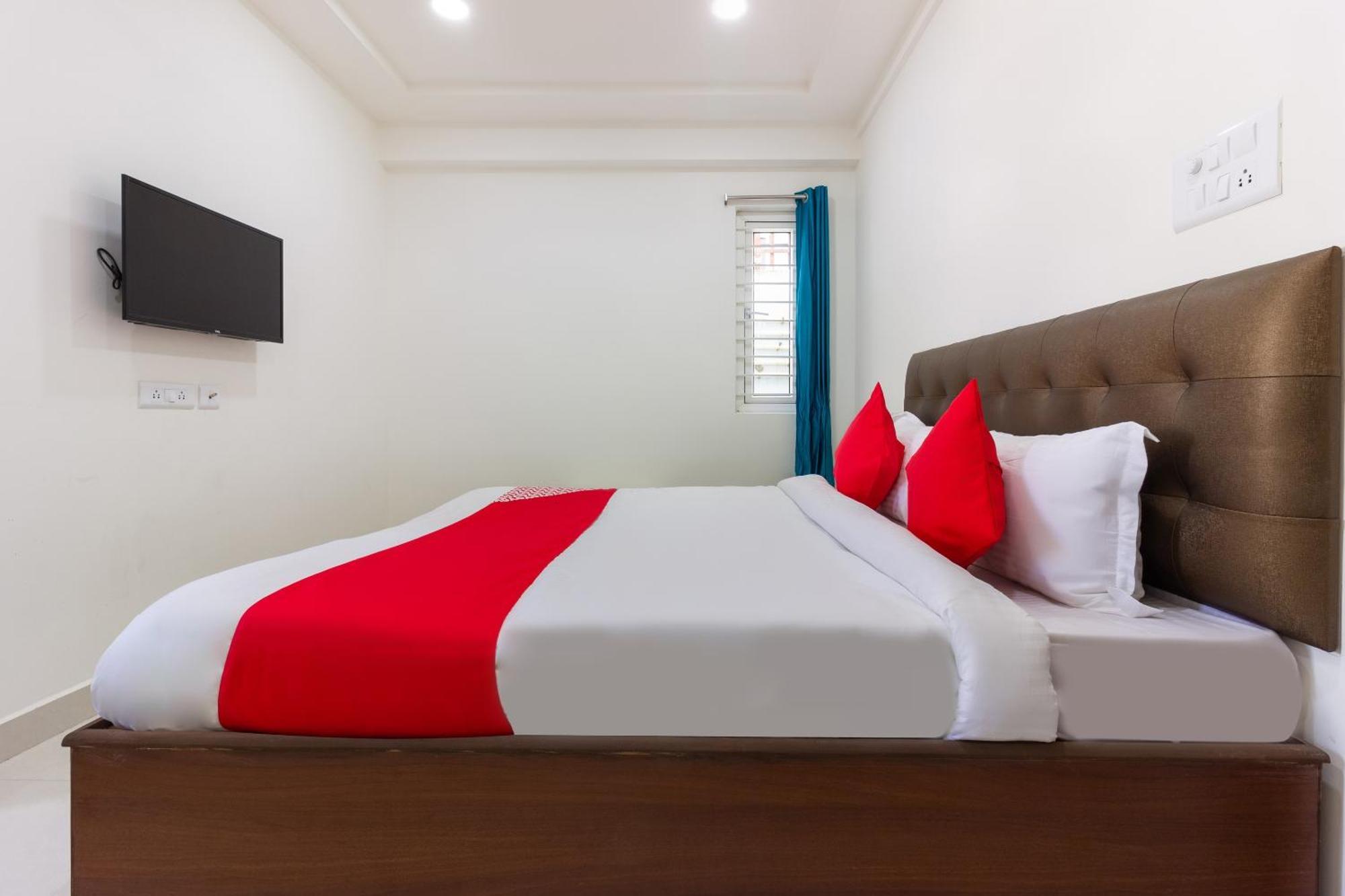 Super Hotel O Qualia Inn Kondapur Near Botanical Garden Hyderabad Exterior photo
